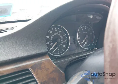 2007 BMW 328Xi z USA, uszkodzony, nr VIN WBAVC93537K030579